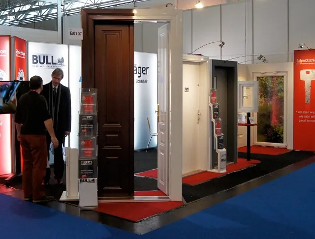 Displays, Bannerdisplay, Faltdisplay, Messewände, mobile Messestände